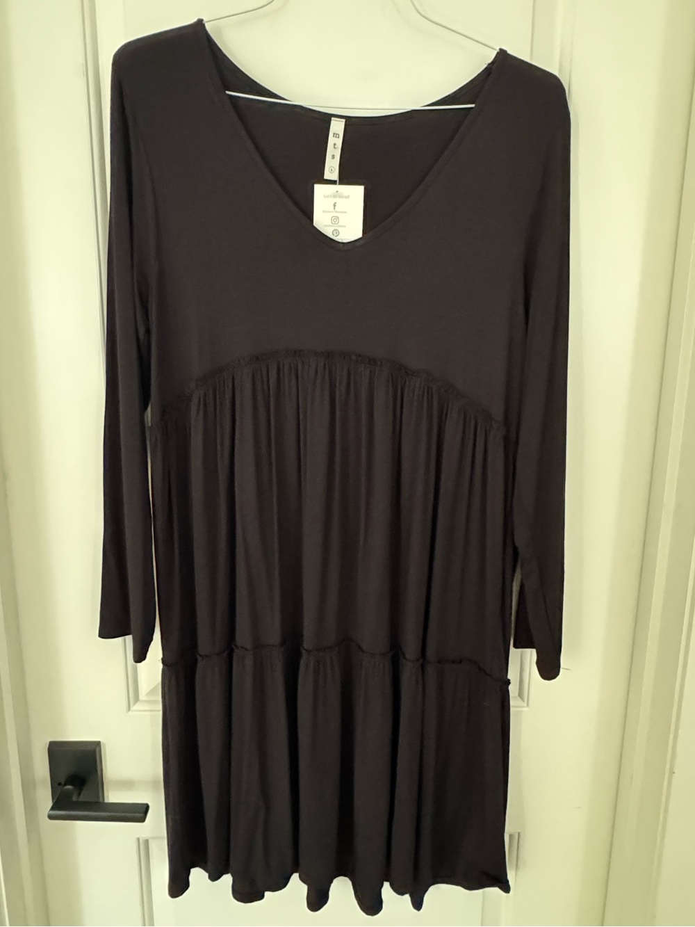 mts Black Long Sleeve V-Neck Tiered Dress